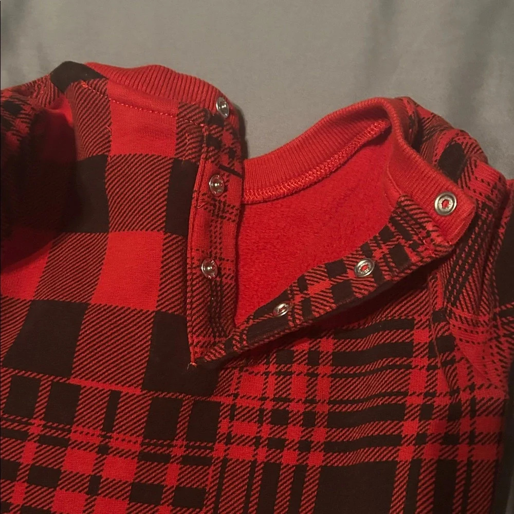 Ralph Lauren Plaid Christmas One Piece Snap Button Closure Long Sleeve Size 12M